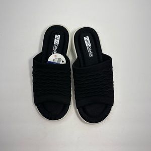 Ryka Nanette Black Slide Size 6M.